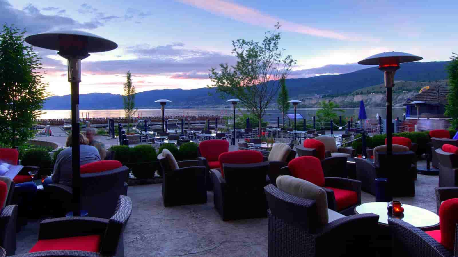 Restaurants At Penticton Lakeside Resort & Conference Centre