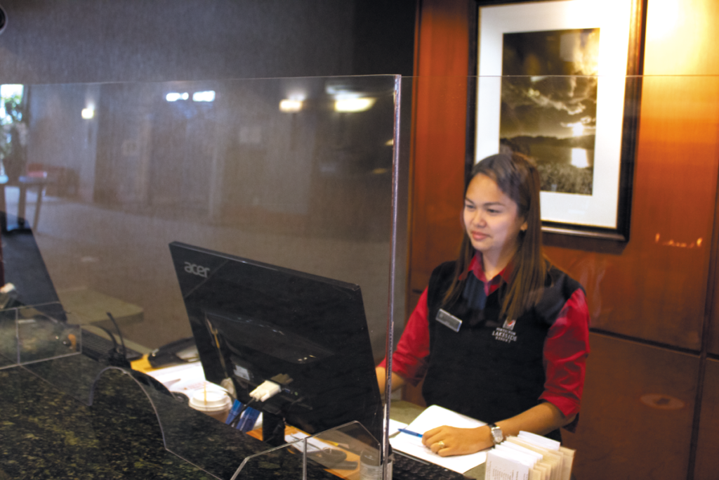 Penticton Lakeside Resort & Conference Centre offers contactless check-in and check-out during COVID-19